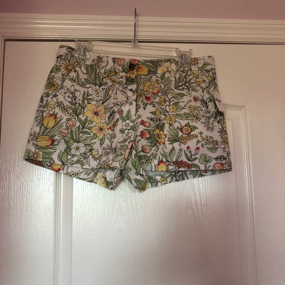 Gap floral shorts